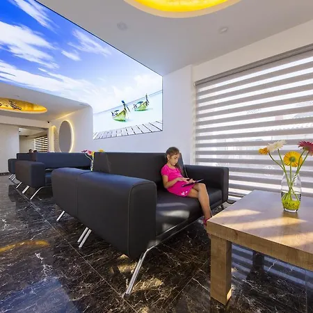 Hotell Sarp Kadriye 3*